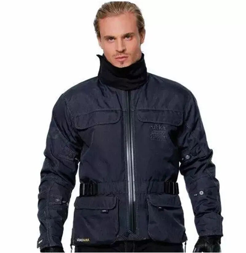 plastron imperméable moto